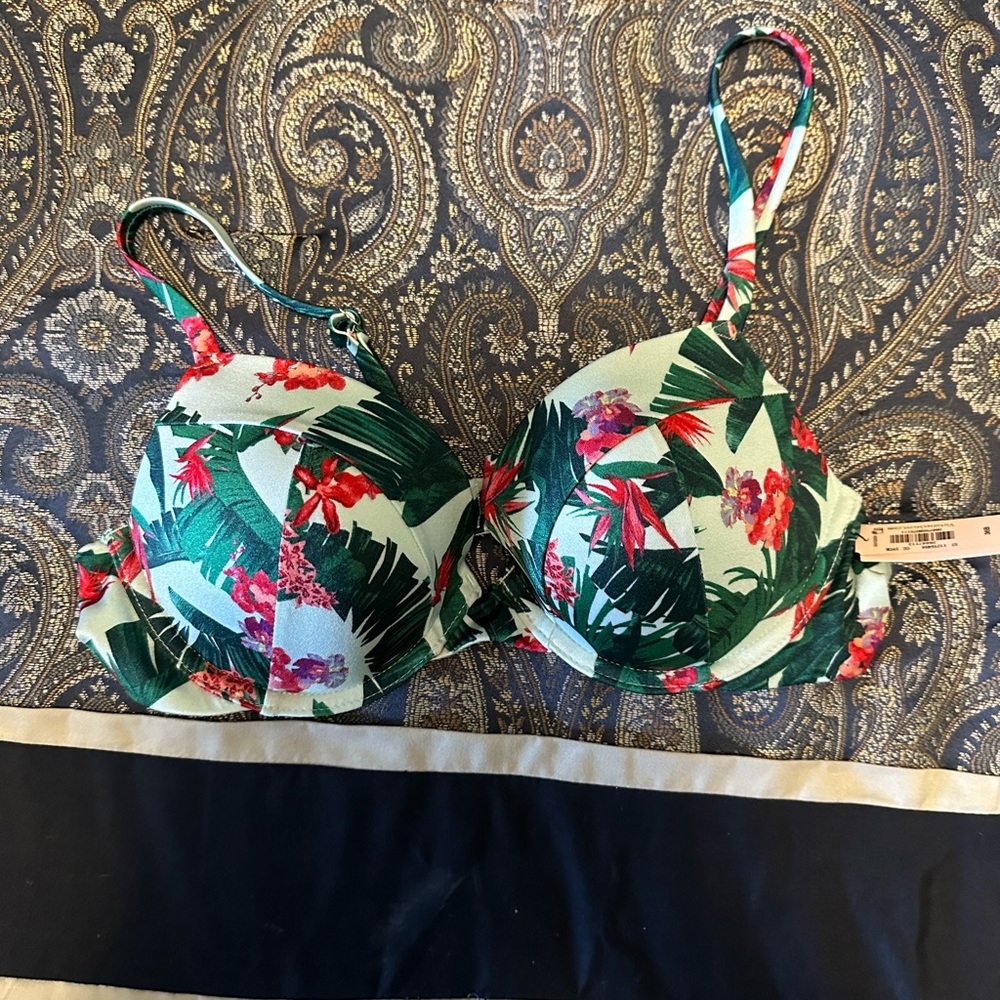 VS swimming suit top